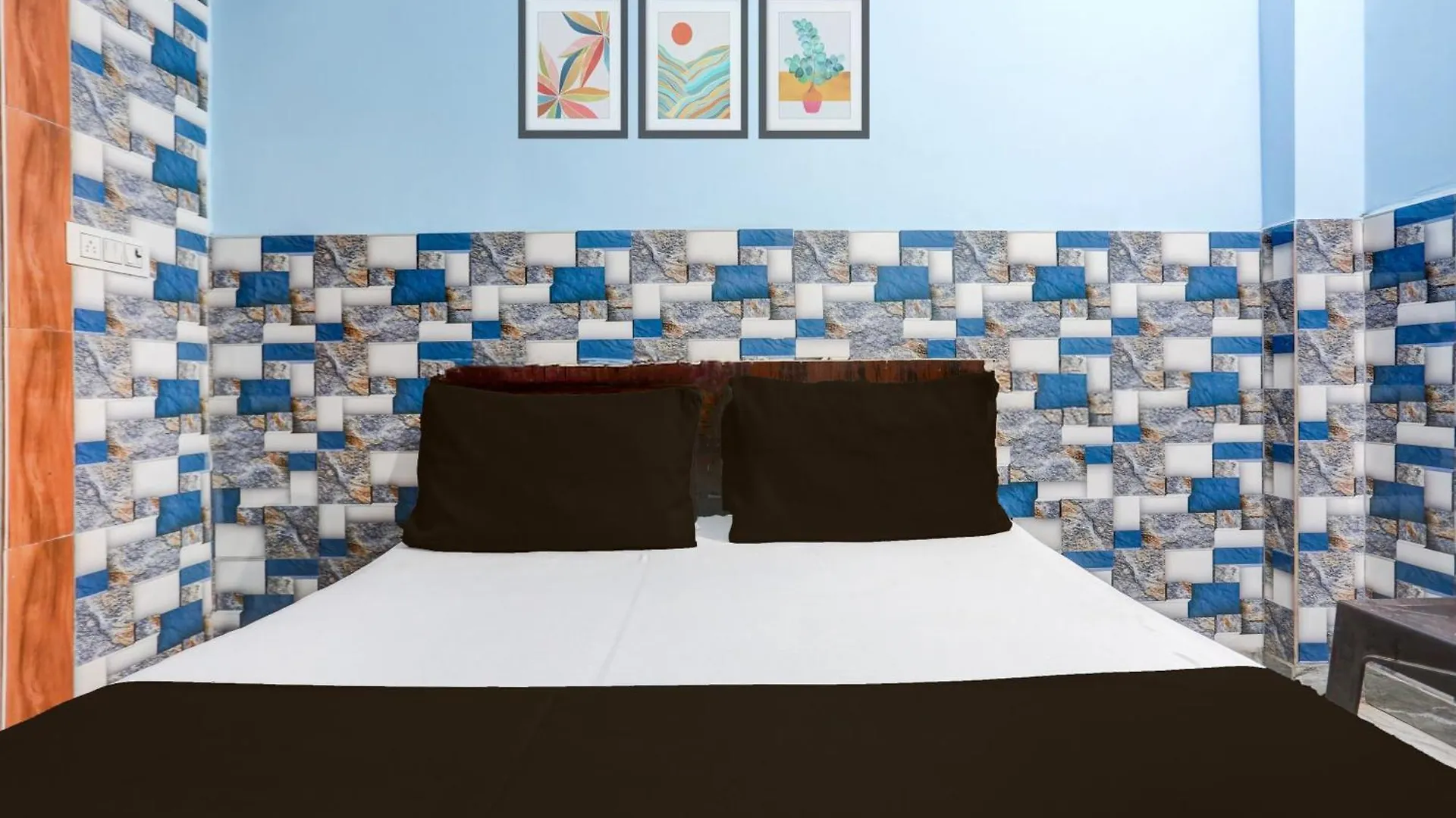 Hotel O Silver Town Residency Delhi  India
