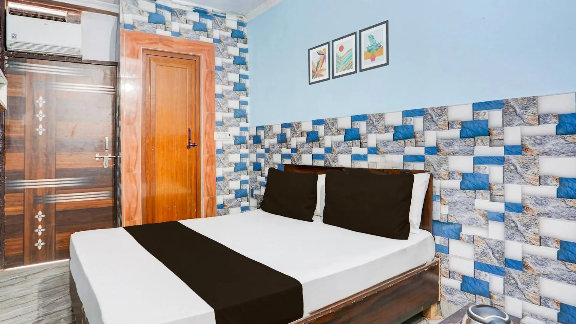 Hotel O Silver Town Residency Delhi